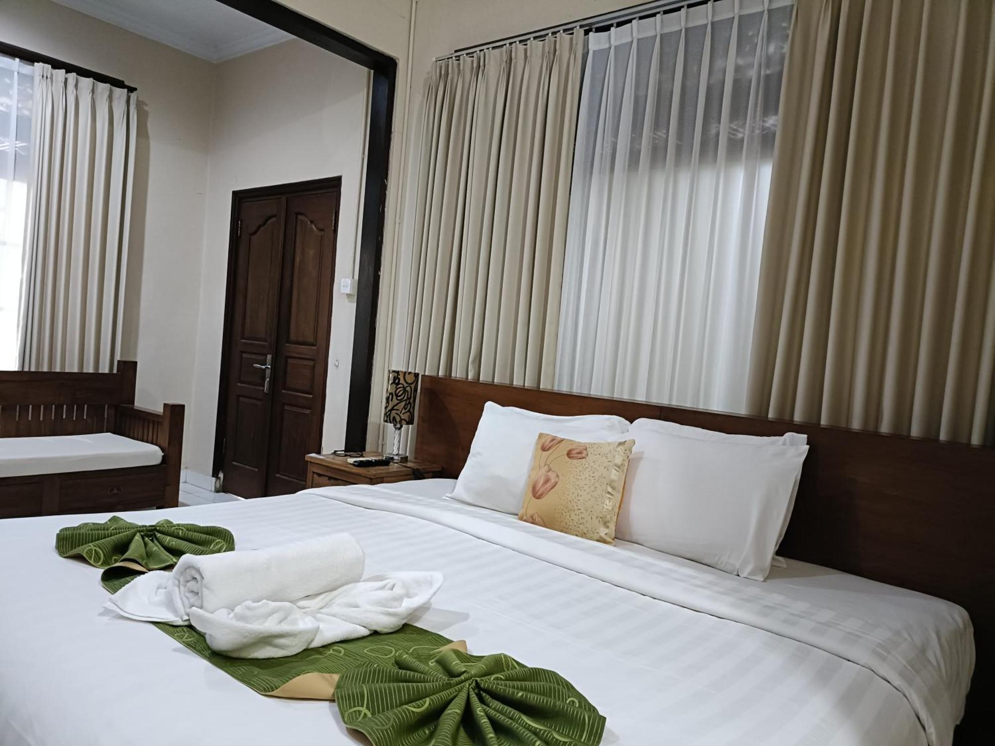 Ngetis Home Stay Sanur Exterior foto