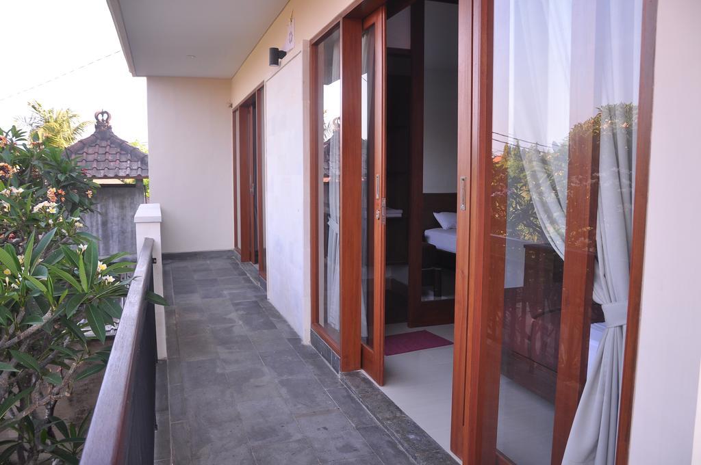 Ngetis Home Stay Sanur Zimmer foto